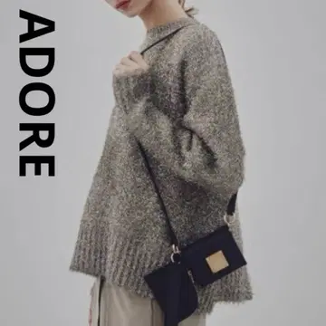 어도어 ADORE 마이크로백 블랙 숄더백 미니백