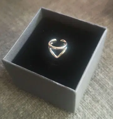 코코슈닉 이어커프 SV