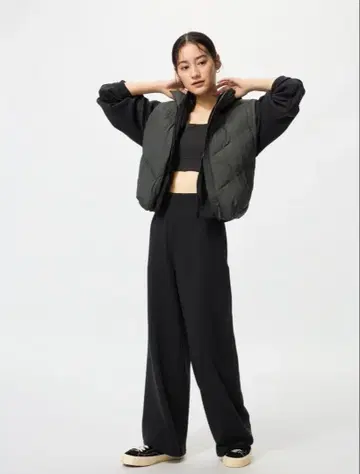 유니클로 웜 플리스 스트레이트 팬츠 M 사이즈