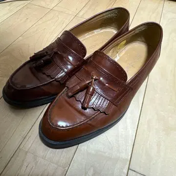 브라운 프린지 로퍼