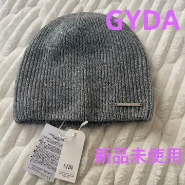 GYDA 플레이트 스팽글 니트 비니