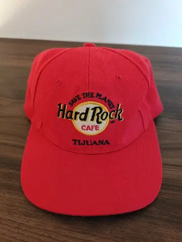 Hard Rock Cafe 빨간색 캡 Tijuana (레어)