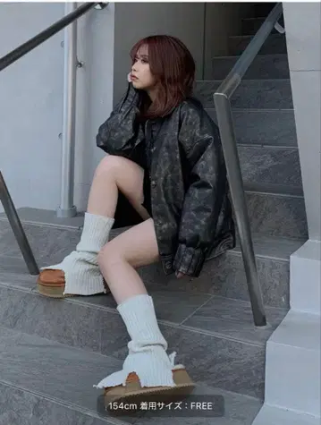 EVRIS 빈티지 라이크 인조 가죽 블루종