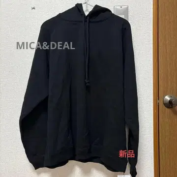 MA&DL 블랙 후드 부착 후드티