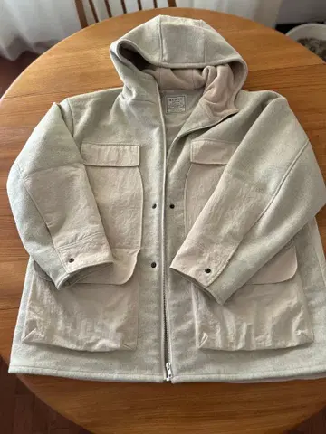 BLANC basque 컨디션 최상 후드 부착 아우터 38 M size