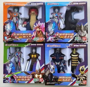 중국 한정판 울트라맨 소프트 비닐 세트 블레이저