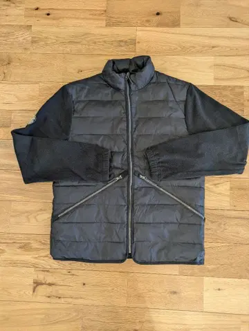 VOLCOM 블랙 패딩 자켓