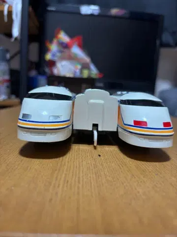 프라레일 도부 철도 100계 스페이시아 서니 코랄 오렌지