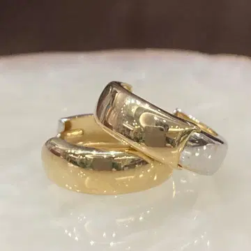 [ 미사용 새상품 ] k10 중절식 귀걸이 리버서블