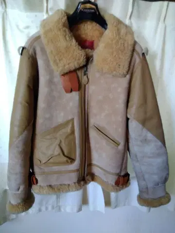 Avirex B-3 플라이트 자켓 베이지