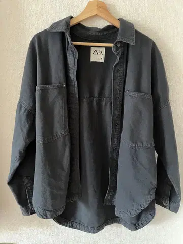 ZARA 다크 그레이 오버 사이즈 데님 자켓