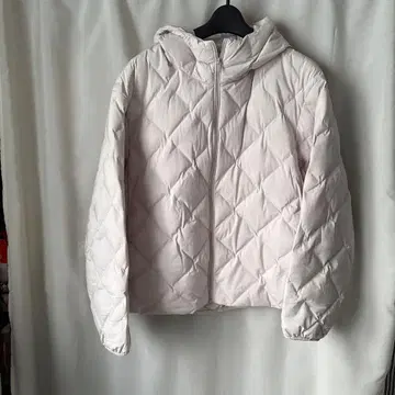 유니클로 퍼프 테크 후드티 내추럴 L