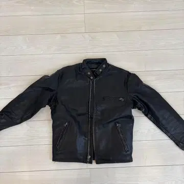Schott 블랙 가죽 자켓 (641) 사이즈 38