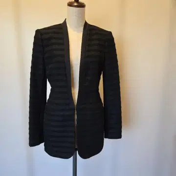 BCBG MAXAZRIA 자켓