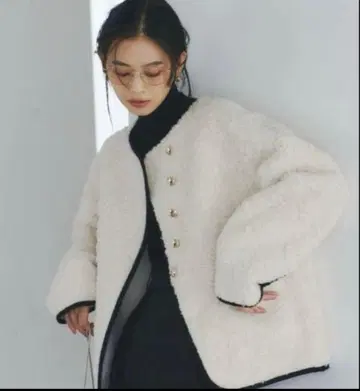 ECOPEL 파이핑 보아 자켓