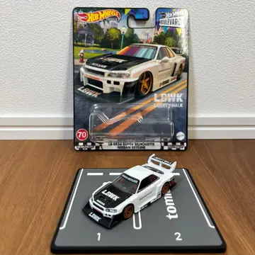 LBWK LB-004 닛산 스카이라인