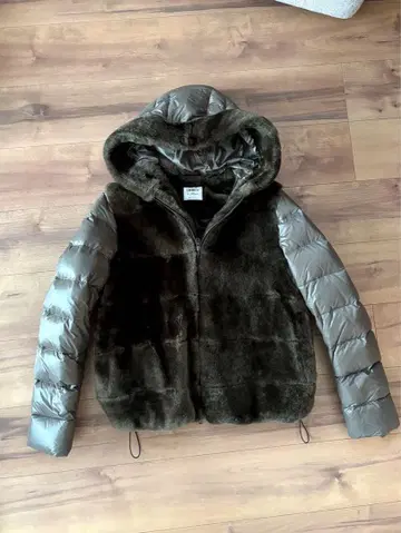 EMMETI 엠메티 무스탕 x 다운 후드 자켓 여성용 40