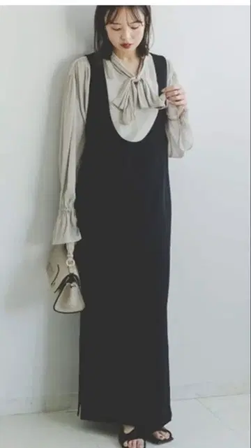 Noble 러프 트윌 2WAY 스트레이트 원피스