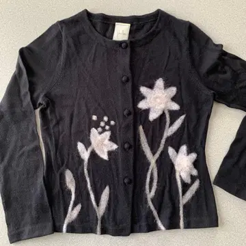 시빌라 꽃무늬 자수 긴팔 가디건 블랙