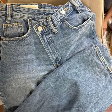 ZARA 라이트 블루 데님 팬츠 EUR34