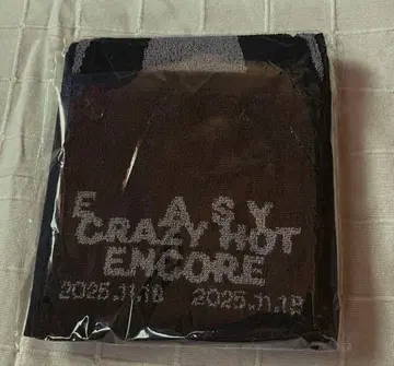 LE SSERAFIM 머플러 타월 도쿄돔 한정판