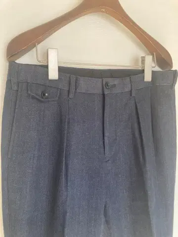 MORLES 모아레스 투 턱 데님 슬랙스 BEAMS 감수 사이즈 L