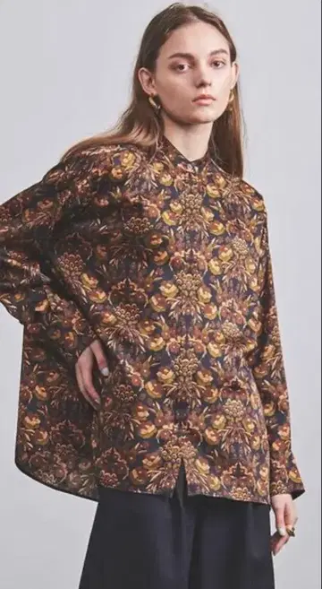 UNITED ARROWS 플라워 프린트 스탠드 카라 셔츠