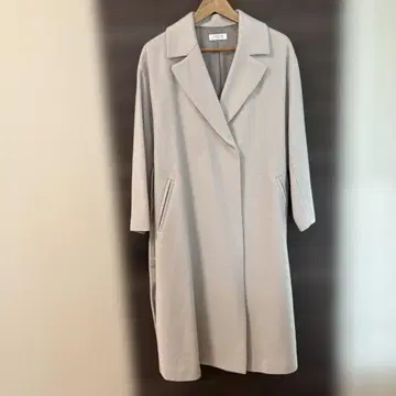 OFUON 베이지 롱 코트 택 포함 새상품