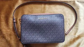 MICHAEL KORS 숄더백