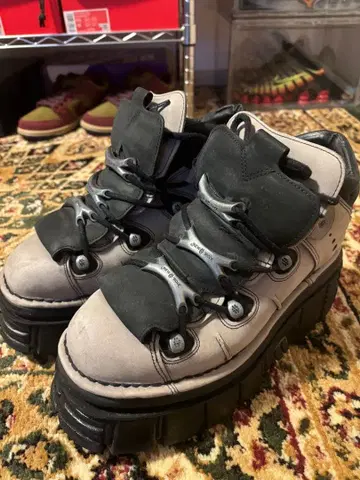 통굽 하이컷 신발 new Rock 아오바 착용