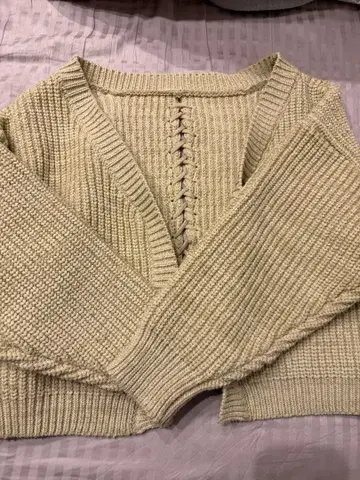 MIA 크림색 니트 가디건