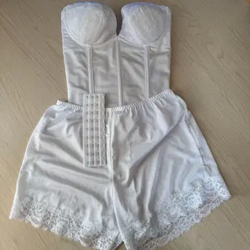 tu-hacci 브라이덜 이너 D70