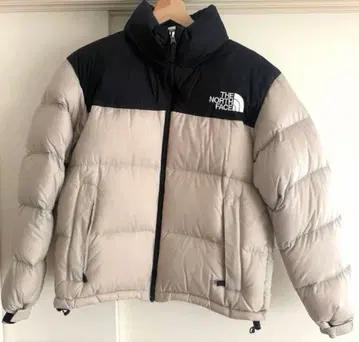 THE NORTH FACE 눕시 다운 자켓 아이보리/블랙