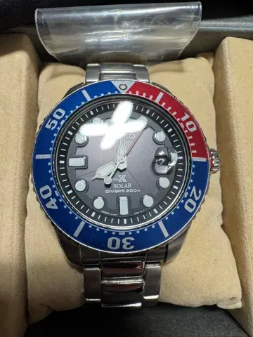 SEIKO 솔라 다이버즈 200m