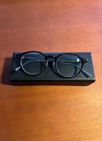 blanc 블랙 라운드 프레임 안경