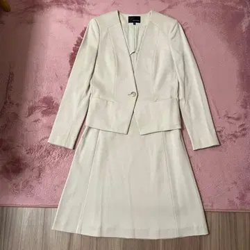 [ 새상품급 ] 22 OCTOBER 정장 세트 라이트 베이지