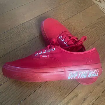 VANS OFF THE WALL 레드 스니커즈