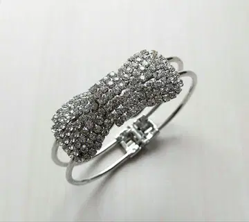 리본형 크리스탈 팔찌