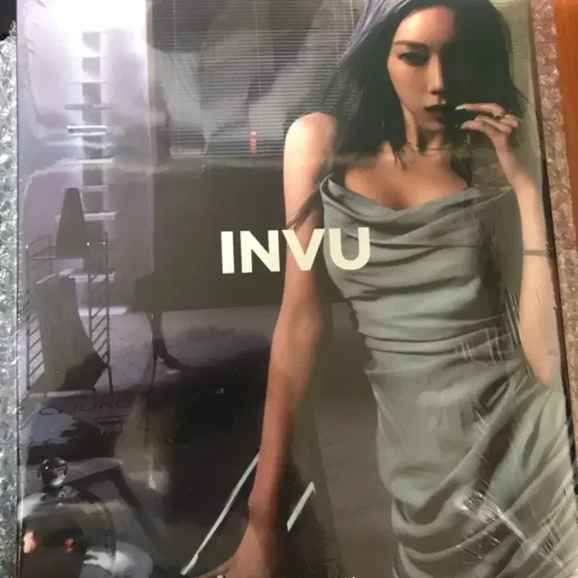 태연 INVU 미개봉 앨범 판매