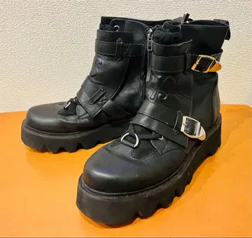 DISTURBIA 디스터비아 통굽 부츠