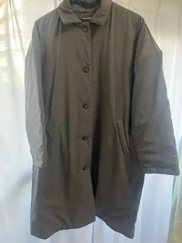 아데프슈 코트 점퍼