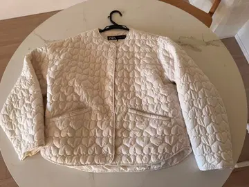 ZARA 하트 아이보리 퀼팅 자켓