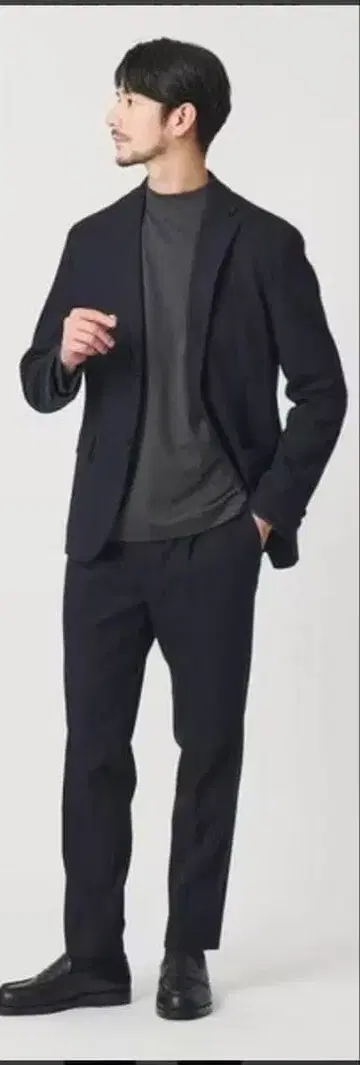 새상품 DELEGANT 삭소니 셋업/자켓 & 이지 팬츠