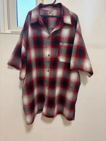 캐주얼 빨검 체크 반팔 셔츠 caltop