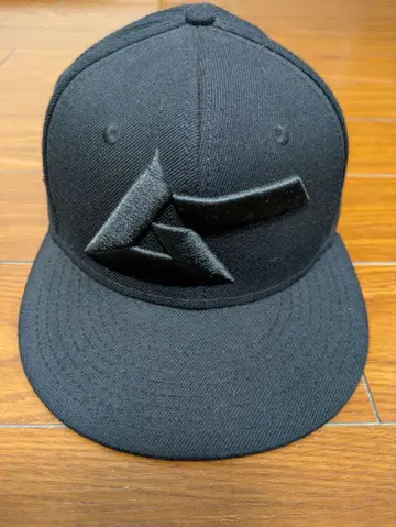 월간 무 야구 모자 올 블랙