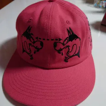 핑크 캐릭터 자수 야구 모자