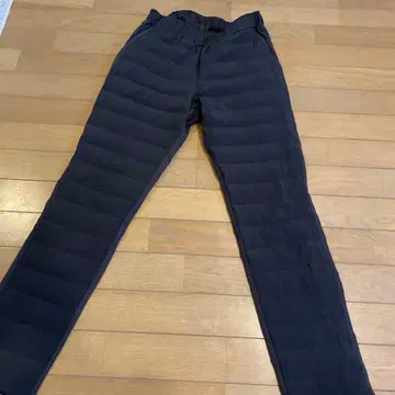 블랙 퀼팅 팬츠 다운 팬츠
