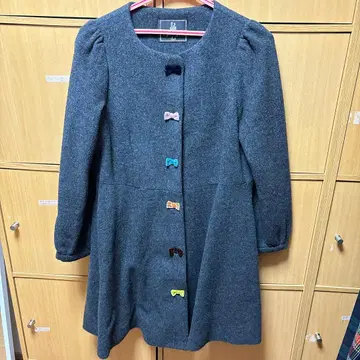 franche lippee 그레이 컬러풀 리본 코트 M 사이즈