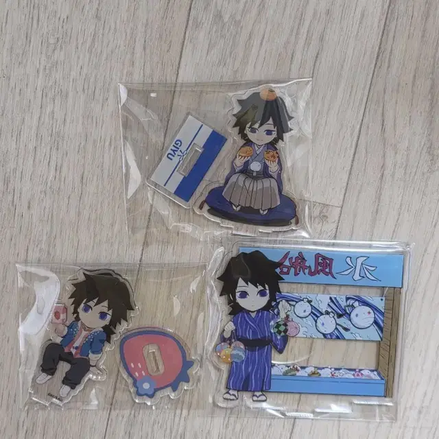 귀멸의 칼날 토미오카 기유 아크릴 스탠드