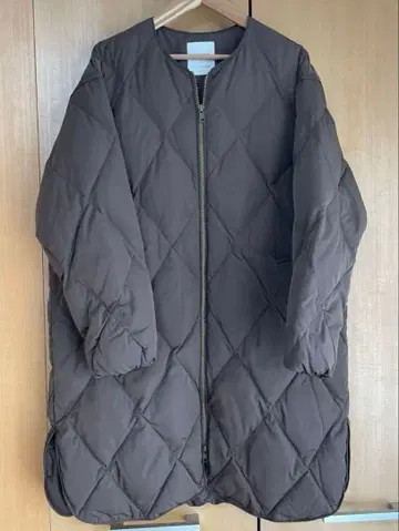 새상품급 롱 다운 코트 브라운 퀼팅